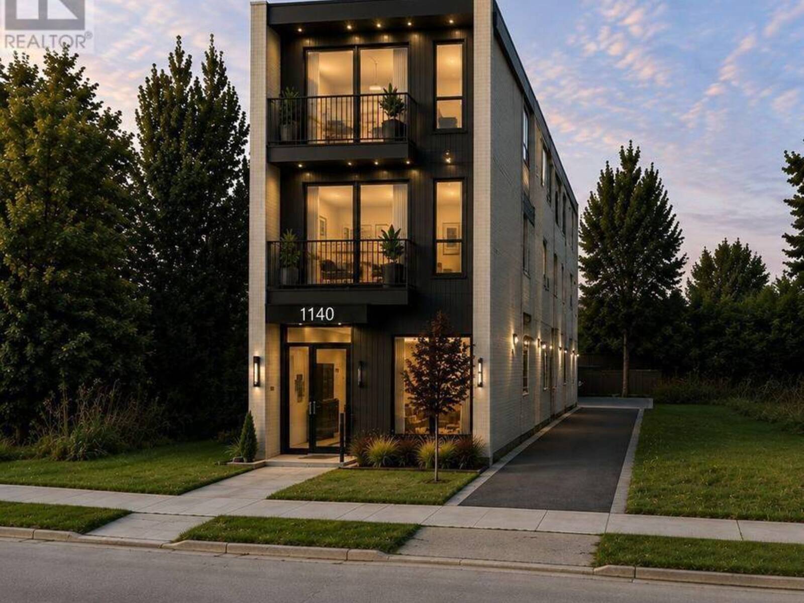1140 3RD AVENUE E, Owen Sound, Ontario N4K 2L4