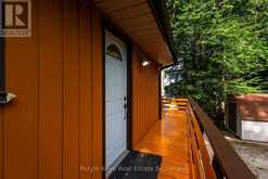 1160 LAKESHORE DRIVE S | Bracebridge Ontario | Slide Image Nine
