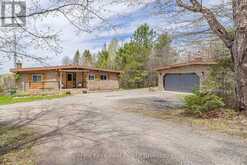 114 ROBBS ROCK ROAD | Burk's Falls Ontario | Slide Image Six