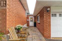 5 GLENBROOK DRIVE | Guelph Ontario | Slide Image Six
