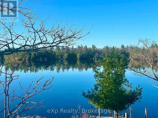 RIVERSIDE 36 - 1336 MORRISON LAKE ROAD S Gravenhurst Ontario, P0E 1G0 - 2 Bedrooms Waterfront Home For sale