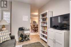 760 WOODHILL DRIVE | Fergus Ontario | Slide Image Ten