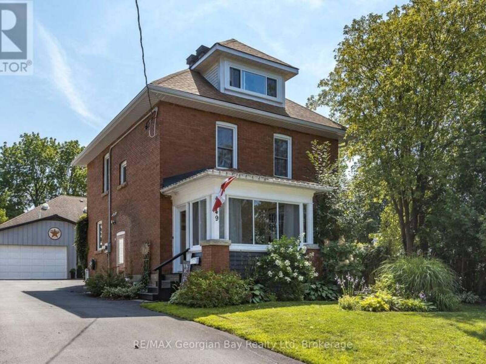 449 ELIZABETH STREET, Midland, Ontario L4R 1Z7