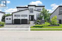 126 TEKIAH ROAD | The Blue Mountains Ontario | Slide Image Two