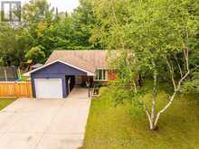 4 MAPLEWOOD DRIVE | Sauble Beach Ontario | Slide Image Thirty-four