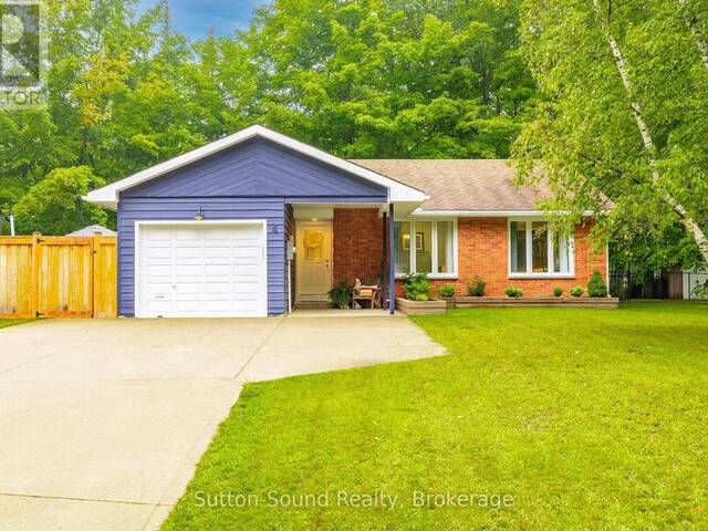 4 MAPLEWOOD DRIVE Sauble Beach Ontario, N0H 2G0 - 3 Bedrooms Home For Sale
