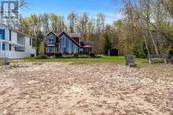 127 FRASER STREET | Thornbury Ontario | Slide Image Eight
