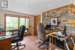 652 NORTH WASEOSA LAKE ROAD | Huntsville Ontario | Slide Image Thirty-one