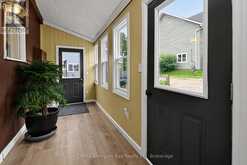 154 ROBERT STREET W | Penetanguishene Ontario | Slide Image Five