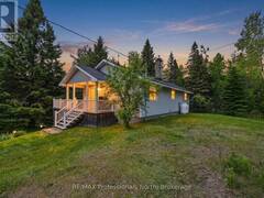 3186 COUNTY ROAD 121 ROAD Kawartha Lakes Ontario, K0M 1C0