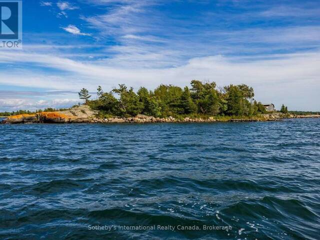 1 ISLAND 352C Carling Ontario, P0G 1G0 - 4 Bedrooms Waterfront Home For sale