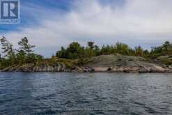1 ISLAND 352C | Carling Ontario | Slide Image Twenty