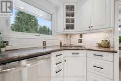 5 TAMARACK PLACE | Guelph Ontario | Slide Image Ten