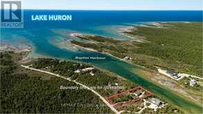 68 BAYSHORE AVENUE S | Tobermory Ontario | Slide Image Three