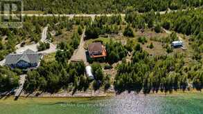 68 BAYSHORE AVENUE S | Tobermory Ontario | Slide Image Nine
