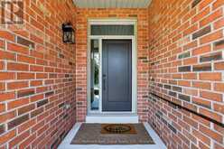 201 - 26 HAGEN HOLLOW | Whitchurch-Stouffville Ontario | Slide Image Six
