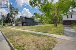 170 BERCZY STREET | Barrie Ontario | Slide Image Seven