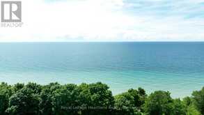 49 - 77307 BLUEWATER HIGHWAY | Bayfield Ontario | Slide Image Four