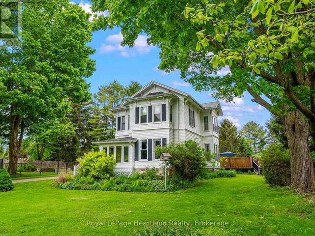 1047 GIBSON STREET Howick Ontario, N0G 2X0 - 4 Bedrooms Home For Sale