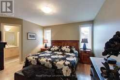 63 FAIRWAY AVENUE | Meaford Ontario | Slide Image Eighteen