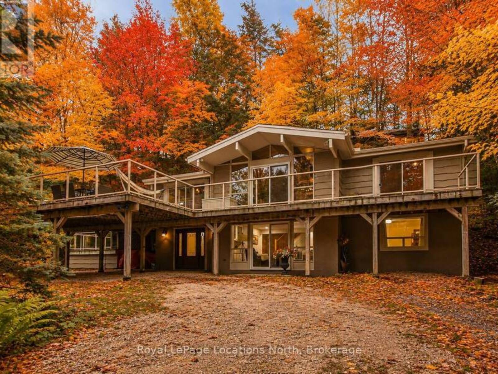 143 ST MORITZ CRESCENT, The Blue Mountains, Ontario L9Y 0S6