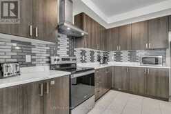 5 - 210 FARLEY ROAD W | Fergus Ontario | Slide Image Eleven