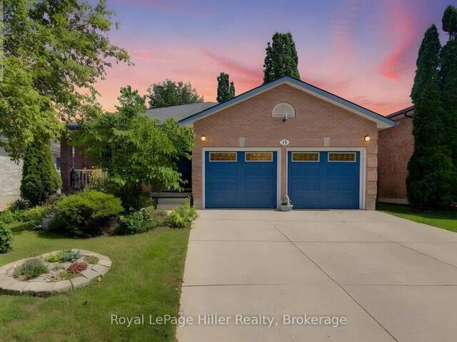 15 MCQUEEN COURT Stratford Ontario, N4Z 1H5 - 4 Bedrooms Home For Sale