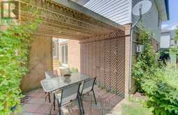 15 MCQUEEN COURT | Stratford Ontario | Slide Image Forty-three
