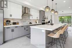 125 STONELEIGH DRIVE | The Blue Mountains Ontario | Slide Image Sixteen