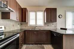 11 GRAND POPLAR LANE | Wasaga Beach Ontario | Slide Image Fifteen