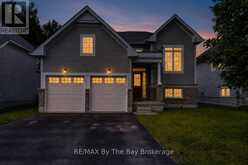 11 GRAND POPLAR LANE | Wasaga Beach Ontario | Slide Image Thirty-six