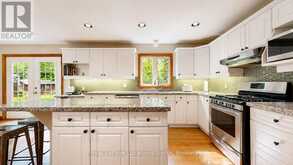 1657 SHORE LANE | Wasaga Beach Ontario | Slide Image Eight
