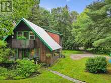 19 GLEN ACRES ROAD | Huntsville Ontario | Slide Image Two