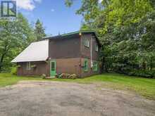 19 GLEN ACRES ROAD | Huntsville Ontario | Slide Image Eight