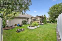 11 KEATING DRIVE | Elora Ontario | Slide Image Fifteen