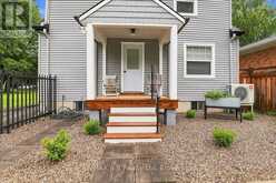 143 BRITANNIA STREET | Stratford Ontario | Slide Image Thirty-three