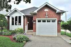 428 FLANNERY DRIVE | Fergus Ontario | Slide Image One