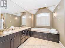 SANDFIELD 5 W10 - 3876 MUSKOKA RD 118 HIGHWAY W | Port Carling Ontario | Slide Image Twenty-three