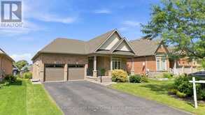 53 - 145 ABERFOYLE MILL CRESCENT | Puslinch Ontario | Slide Image Three