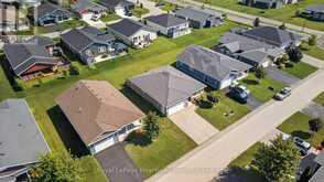 12 WINDWARD WAY N | Goderich Ontario | Slide Image Twenty-five