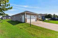 12 WINDWARD WAY N | Goderich Ontario | Slide Image Five