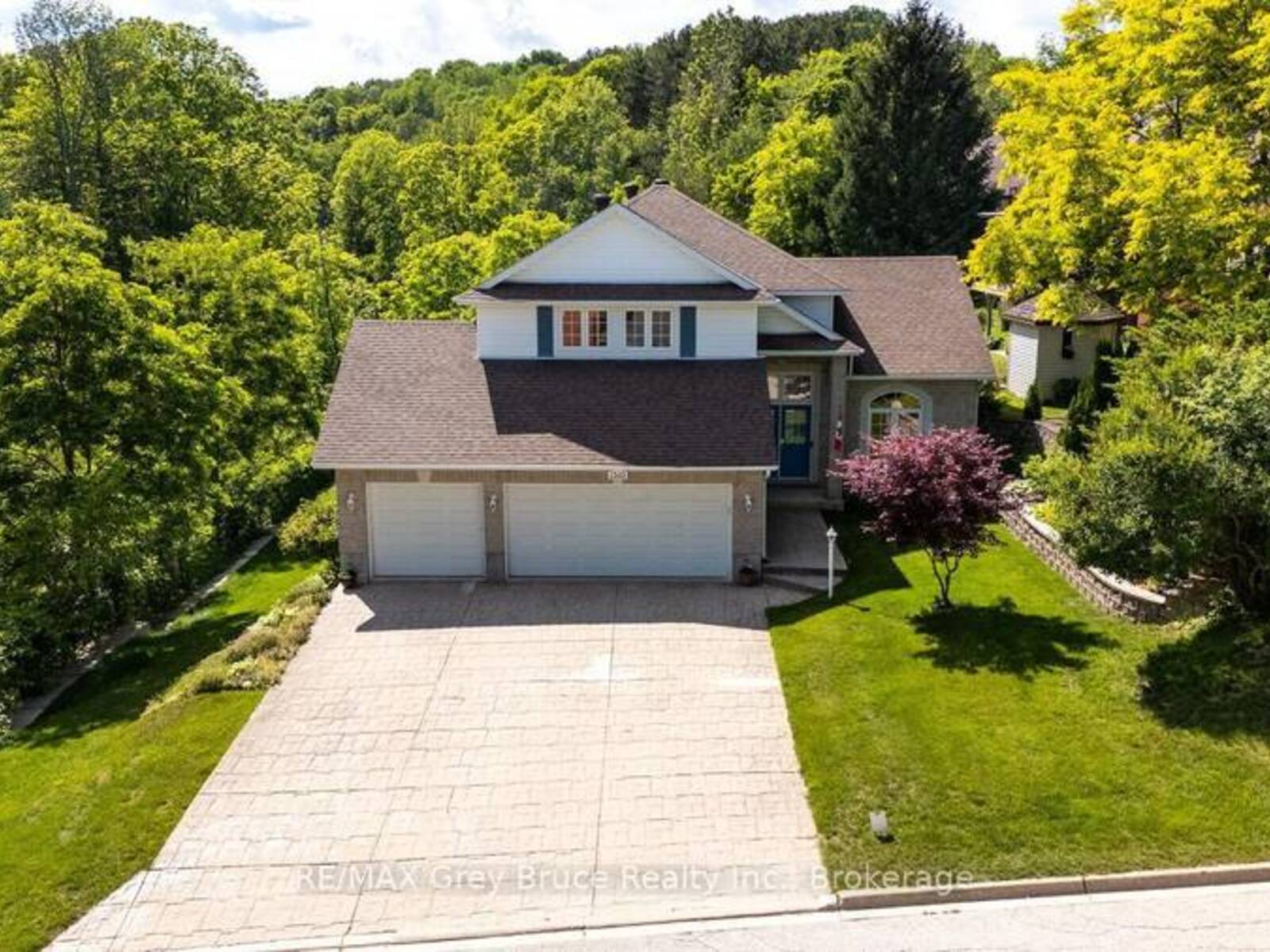 1510 7TH AVENUE W, Owen Sound, Ontario N4K 6V8