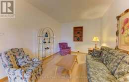 69 CHERRY STREET | Stratford Ontario | Slide Image Nine