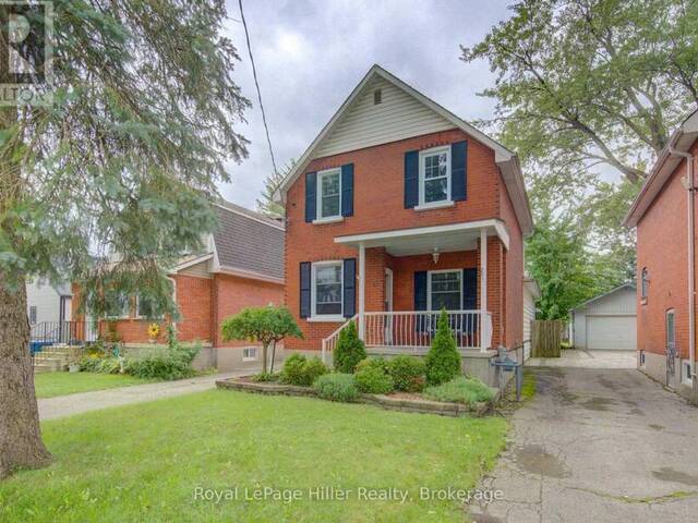 69 CHERRY STREET Stratford Ontario, N5A 2E9 - 3 Bedrooms Home For Sale