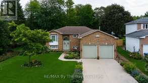 49 ROYAL BEECH DRIVE | Wasaga Beach Ontario | Slide Image Fifty