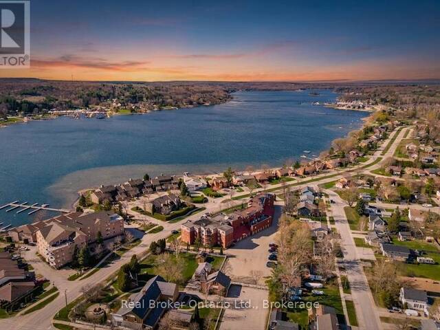 402 - 11 BECK BOULEVARD Penetanguishene Ontario, L9M 2G1 - 1 Bedroom Condo For Sale