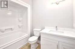 122 DOVE DRIVE | Thornbury Ontario | Slide Image Sixteen