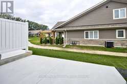 122 DOVE DRIVE | Thornbury Ontario | Slide Image Twenty-two
