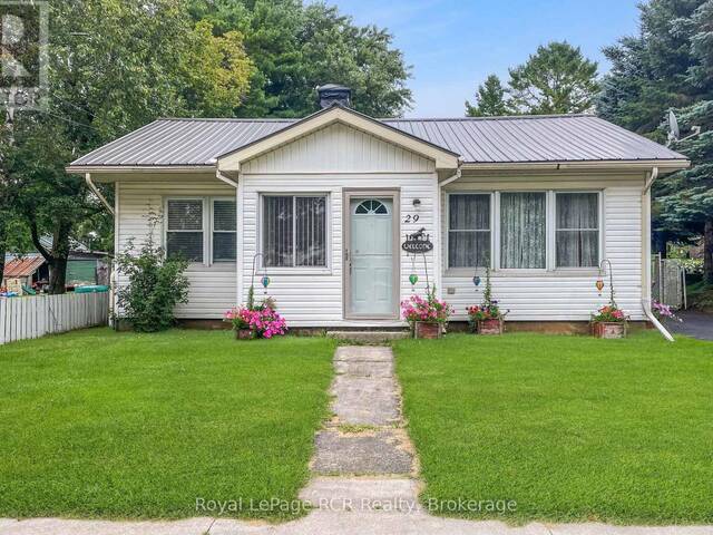 29 MAIN STREET N West Grey Ontario, N0G 1S0 - 3 Bedrooms Home For Sale
