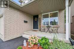 15 TRAILBROOK LANE | Guelph Ontario | Slide Image Five
